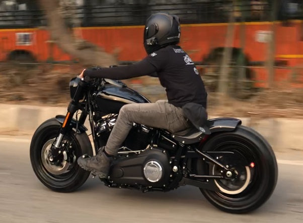 Custom Harley Davidson FATBOB Roadster by Motokraft Custom
