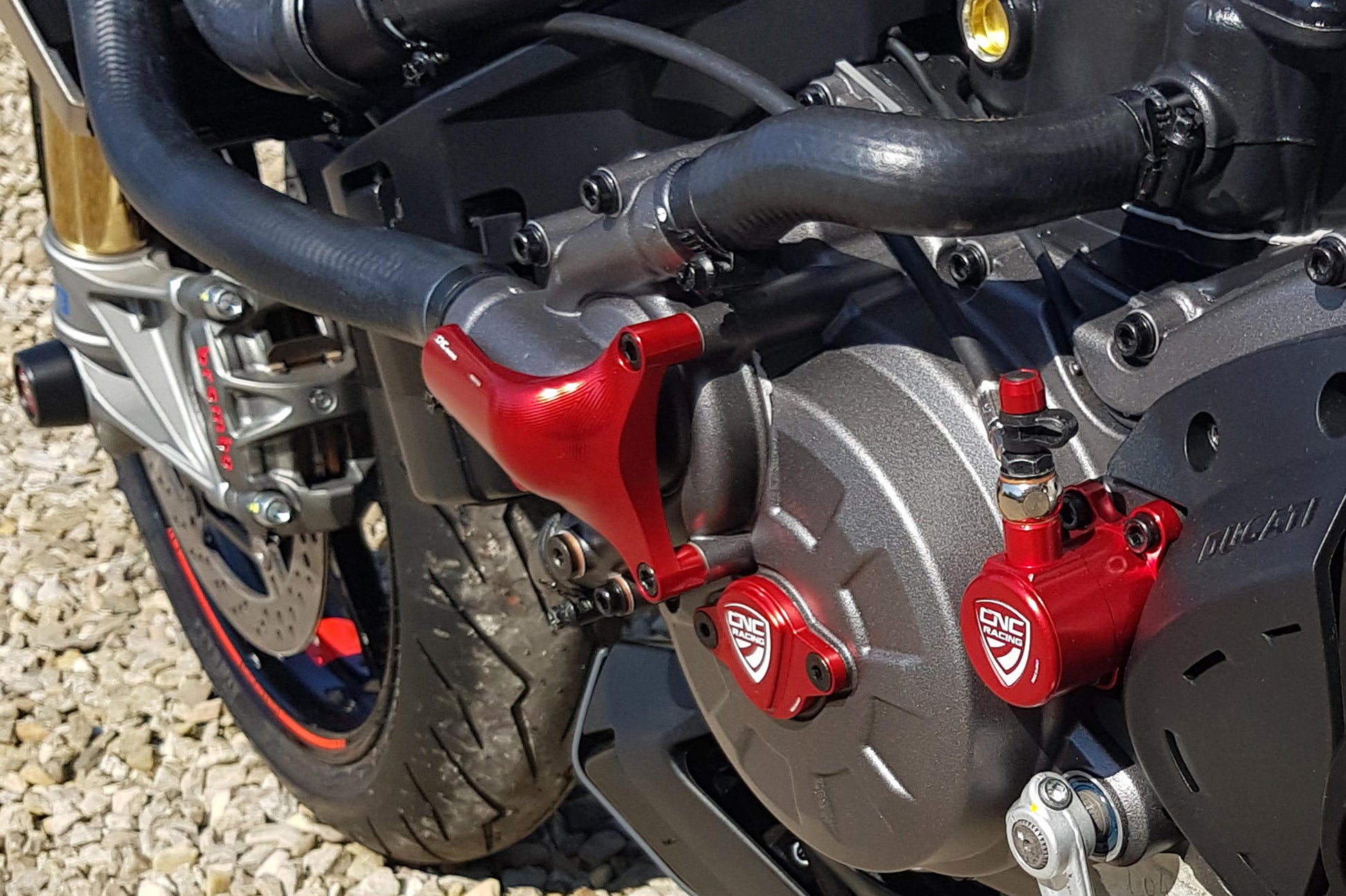 CNC Racing Water pump guard For Ducati (Black) CNC Racing