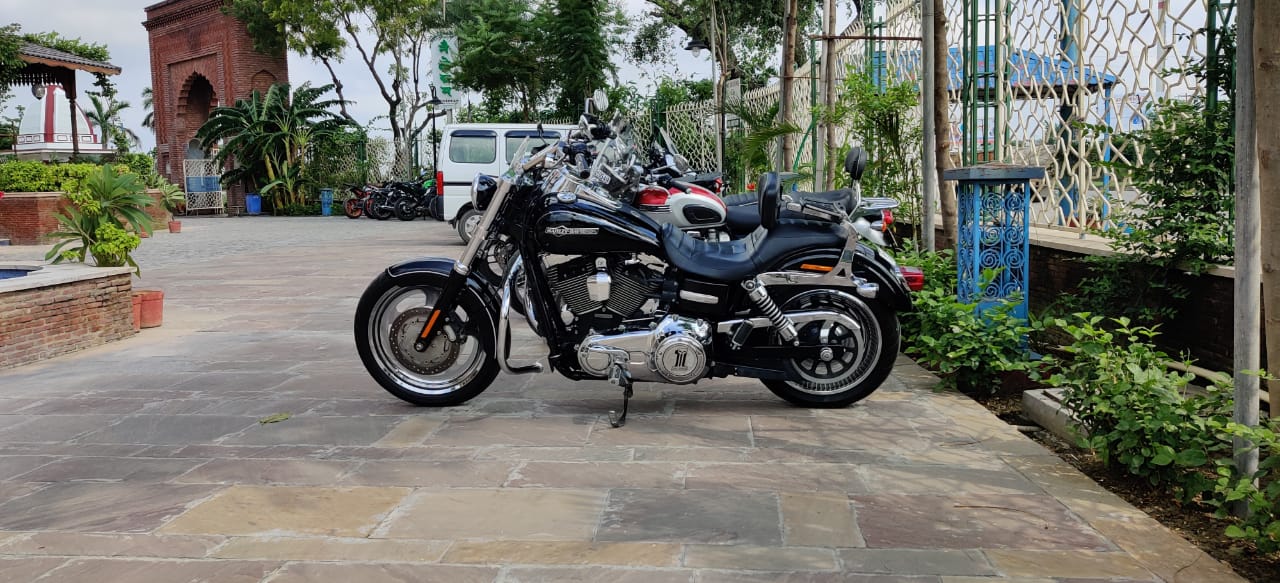 Harley Davidson SuperGlide Custom For Sale (2013 Registered)